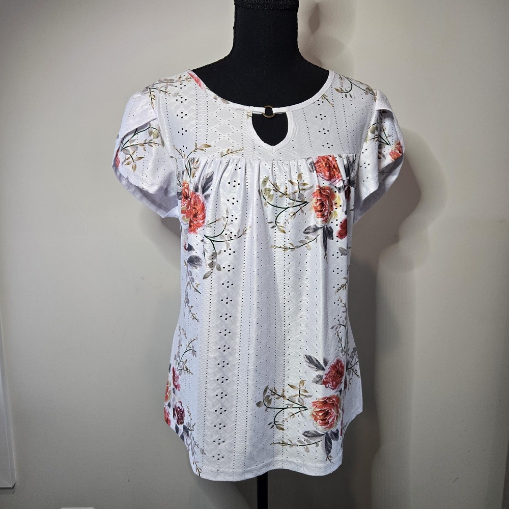 Saukole Blouse Womens Small White New Floral Eyelet Keyhole Ring Flutter Sleeve